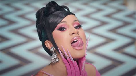 cardi b and offset leaked|Cardi B Shares Raunchy Clip From VMAs, Pretends to Bang。